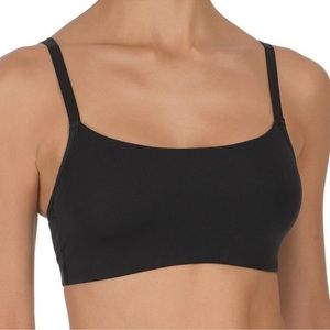 NEW NATORI Limitless Convertible Sports Bralette Bra
Size Medium in Black